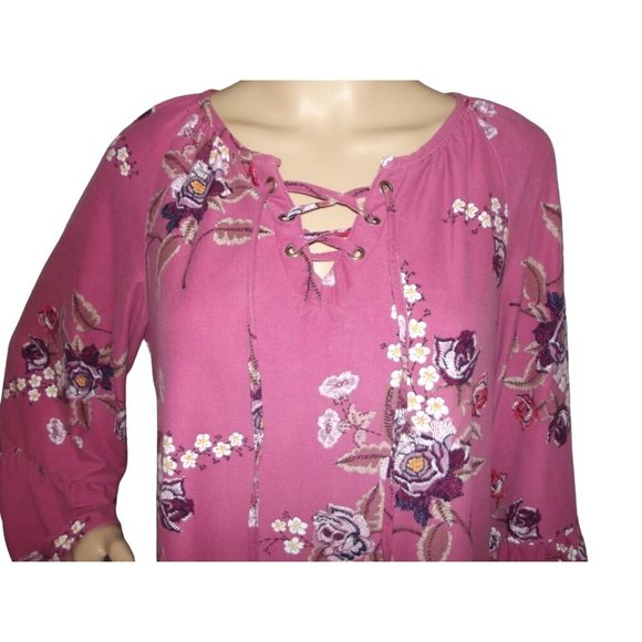 Lee Blouse Size Medium Pink Floral Print V-Neck top shirt boho peasant lace-up - Picture 2 of 11